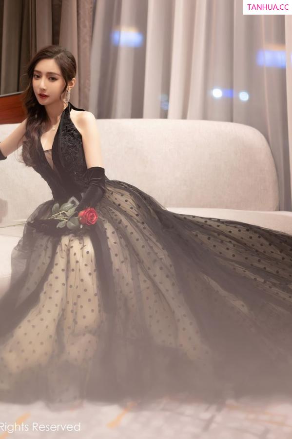王馨瑶  [XiuRen]高清写真图 2022.03.04 No.4673 王馨瑶yanni第13张图片